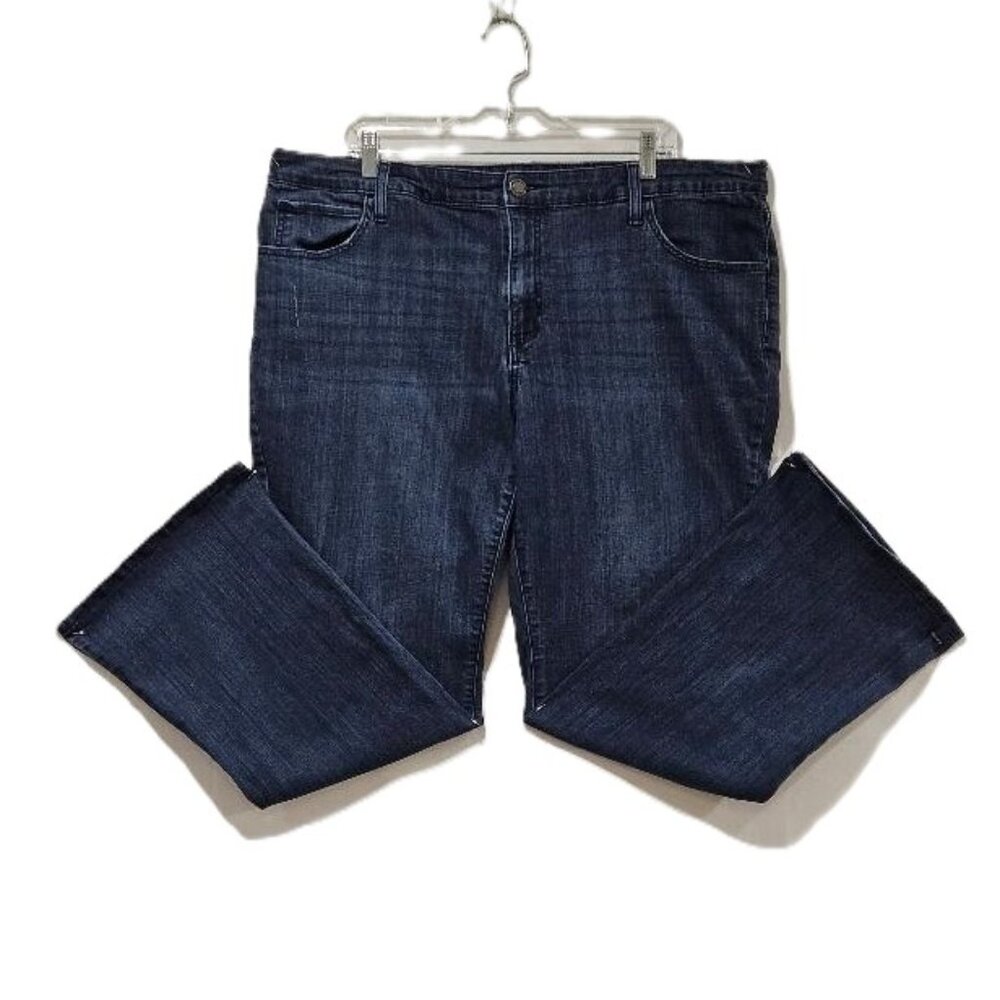 VERA WANG SIMPLY VERA BOOTCUT MEDIUM WASH JEANS  20WS  SHORT